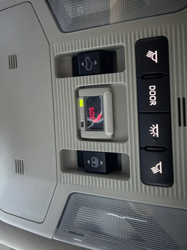 Toyota RAV4 2023 2.0L CVT Two-drive fashion PLUS version interior photo 15 Toyota RAV4 2023 2.0L CVT Two-drive fashion PLUS version interior photo 15