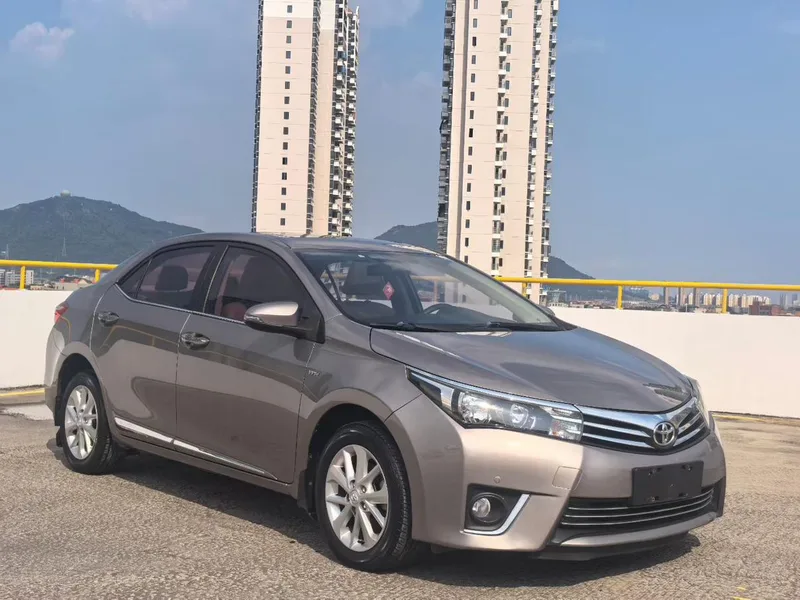 Toyota Corolla 2016 1.6L CVT GL-i Versión genial exterior foto 3 Toyota Corolla 2016 1.6L CVT GL-i Versión genial exterior foto 3