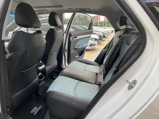 Geely Emgrand L 2022 1.4T CVT Tipo supremo interior foto 11 Geely Emgrand L 2022 1.4T CVT Tipo supremo interior foto 11