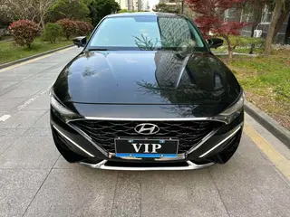 Hyundai Lafesta 2021 280TGDi DCT GLX Versión de élite exterior foto 3 Hyundai Lafesta 2021 280TGDi DCT GLX Versión de élite exterior foto 3