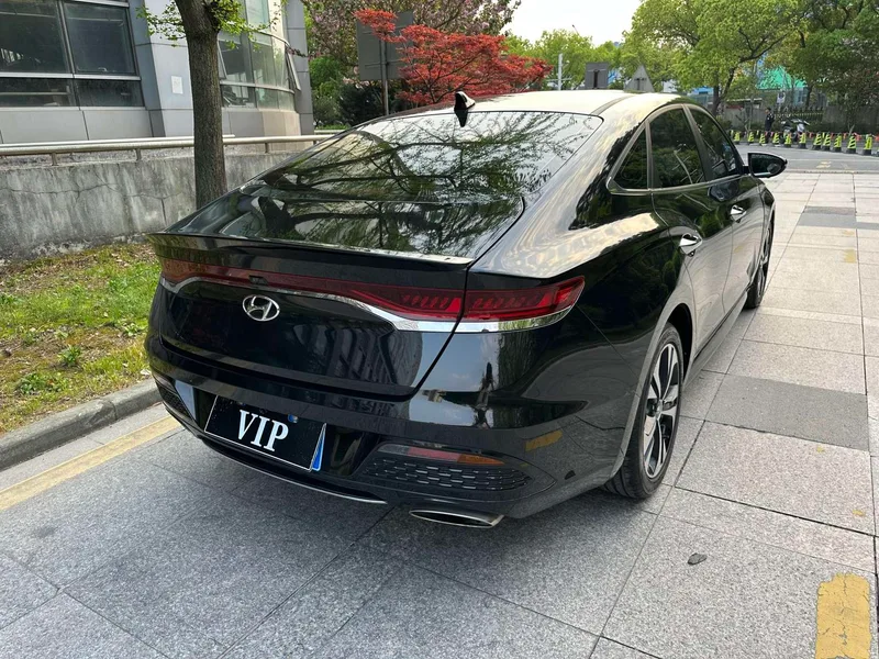 Hyundai Lafesta 2021 280TGDi DCT GLX Versión de élite interior foto 14 Hyundai Lafesta 2021 280TGDi DCT GLX Versión de élite interior foto 14