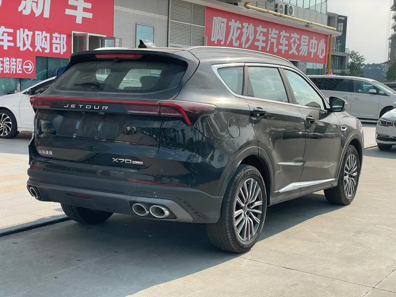 Jetour X70 PLUS 2025 Champion Edition 1.5T DCT Champion PRO 5 seat interior photo 6 Jetour X70 PLUS 2025 Champion Edition 1.5T DCT Champion PRO 5 seat interior photo 6