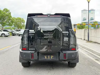 Jetour T2 2023 1.5TD Two-wheel drive Discover PRO interior photo 9