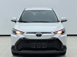 Toyota Frontlander 2022 2.0L CVT Elite Edition interior photo 9