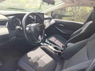 Toyota Corolla 2021 Doble motor 1.8L E-CVT Versión de élite interior foto 11