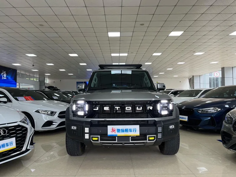 Jetour T2 2023 2.0TD Four-wheel drive Conquer exterior photo 2 Jetour T2 2023 2.0TD Four-wheel drive Conquer exterior photo 2