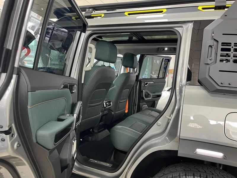 Jetour T2 2023 2.0TD Four-wheel drive Conquer interior photo 6 Jetour T2 2023 2.0TD Four-wheel drive Conquer interior photo 6