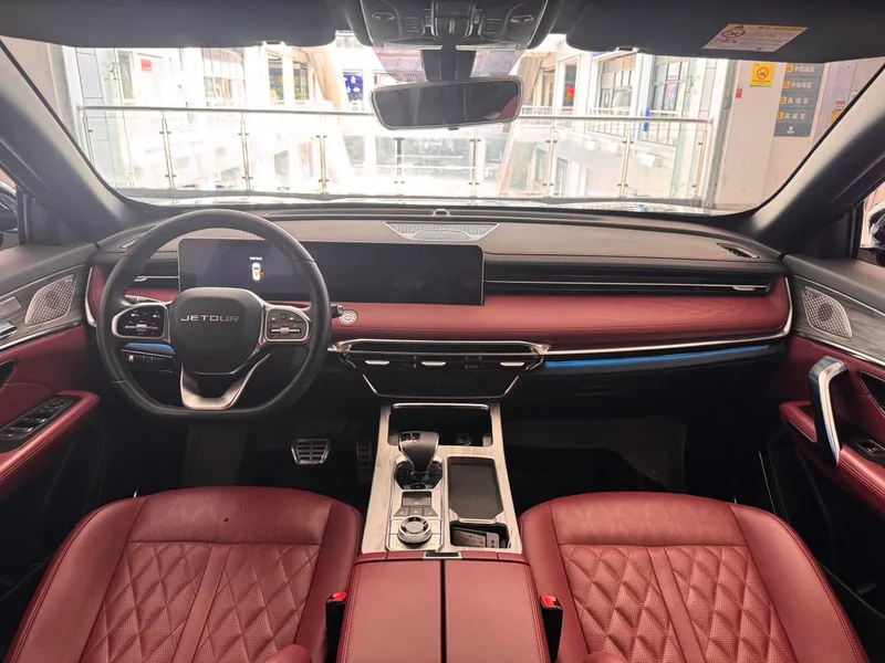 Jetour X70 PLUS 2023 1.6T DCT Fuerte 5 Asiento interior foto 9 Jetour X70 PLUS 2023 1.6T DCT Fuerte 5 Asiento interior foto 9