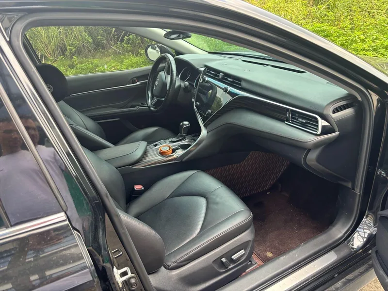 Toyota Camry 2019 2.0G Edición de lujo País VI interior foto 7 Toyota Camry 2019 2.0G Edición de lujo País VI interior foto 7