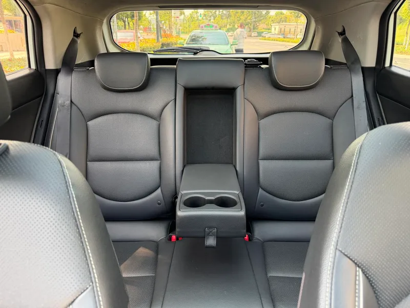 Hyundai ix25 2019 1.6L Modèle commémoratif intelligent automatique intérieur photo 16