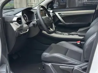Geely Coolray 2024 1.5T DCT Longteng Edition interior photo 9