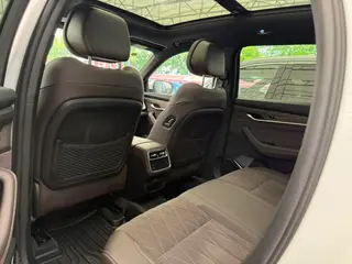 Geely Monjaro 2026 2.0TD High-power automatic four-wheel drive oriental obsidian full moon version exterior photo 5 Geely Monjaro 2026 2.0TD High-power automatic four-wheel drive oriental obsidian full moon version exterior photo 5