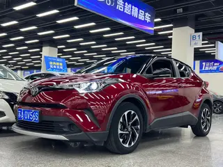 Toyota IZOA 2020 2.0L Version Yixiang