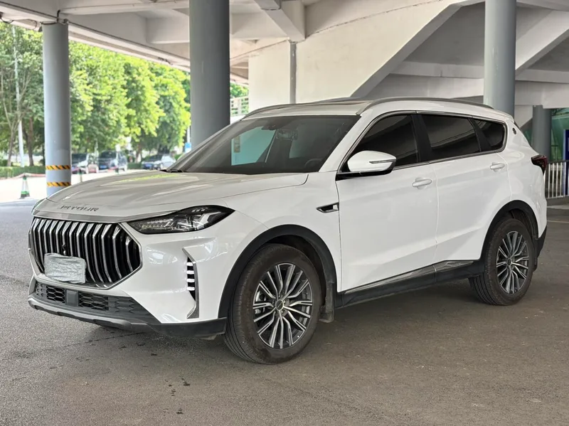Jetour X70 PLUS 2025 Champion Edition 1.5T DCT Champion MAX+ 7 seat exterior photo 1 Jetour X70 PLUS 2025 Champion Edition 1.5T DCT Champion MAX+ 7 seat exterior photo 1