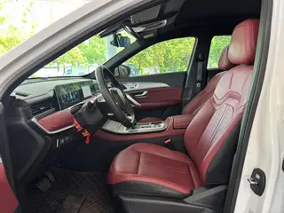 Jetour X70 PLUS 2025 Champion Edition 1.5T DCT Champion MAX+ 7 seat interior photo 9 Jetour X70 PLUS 2025 Champion Edition 1.5T DCT Champion MAX+ 7 seat interior photo 9