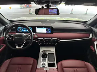 Jetour X70 PLUS 2025 Champion Edition 1.5T DCT Champion MAX+ 7 seat interior photo 10 Jetour X70 PLUS 2025 Champion Edition 1.5T DCT Champion MAX+ 7 seat interior photo 10