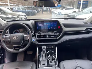 Toyota Highlander 2022 Dual Power 2.5L Four-wheel drive Premium Edition 7 seat exterior photo 8 Toyota Highlander 2022 Dual Power 2.5L Four-wheel drive Premium Edition 7 seat exterior photo 8