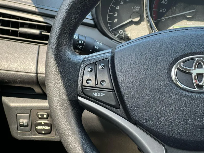 Toyota Vios FS 2021 1.5L CVT Feng Chi Edition interior photo 18 Toyota Vios FS 2021 1.5L CVT Feng Chi Edition interior photo 18