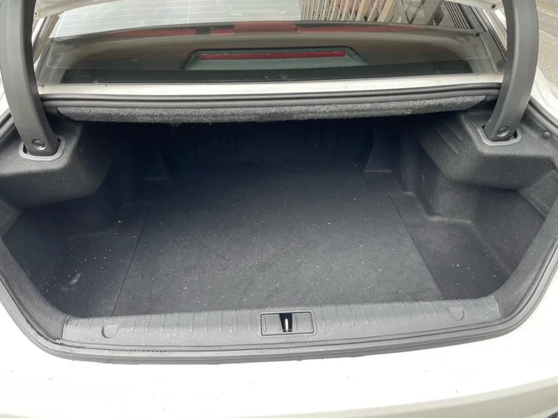 Geely Borui 2021 1.8T Guofeng Edition exterior photo 8 Geely Borui 2021 1.8T Guofeng Edition exterior photo 8