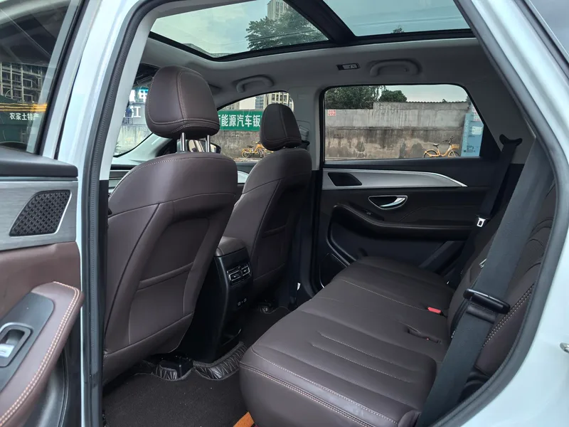 Jetour X90 PLUS 2023 Restyling 1.6TD DCT Villa interior photo 13 Jetour X90 PLUS 2023 Restyling 1.6TD DCT Villa interior photo 13