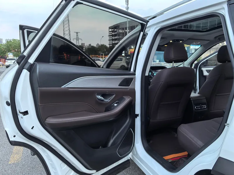 Jetour X90 PLUS 2023 Restyling 1.6TD DCT Villa interior photo 19 Jetour X90 PLUS 2023 Restyling 1.6TD DCT Villa interior photo 19