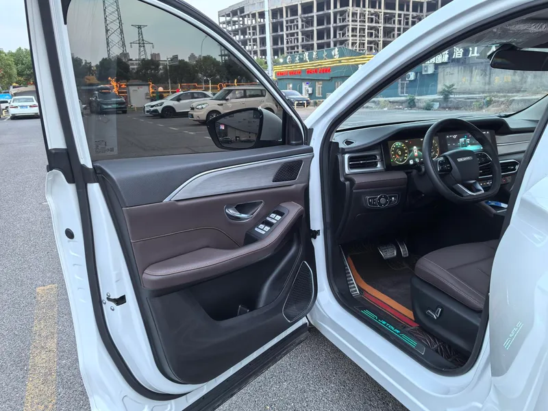 Jetour X90 PLUS 2023 Restyling 1.6TD DCT Villa interior photo 20 Jetour X90 PLUS 2023 Restyling 1.6TD DCT Villa interior photo 20
