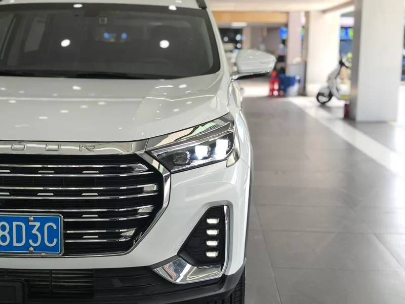 Jetour X90 2022 Zilong 2.0T DCT Huwei Edition 5 seat exterior photo 3 Jetour X90 2022 Zilong 2.0T DCT Huwei Edition 5 seat exterior photo 3