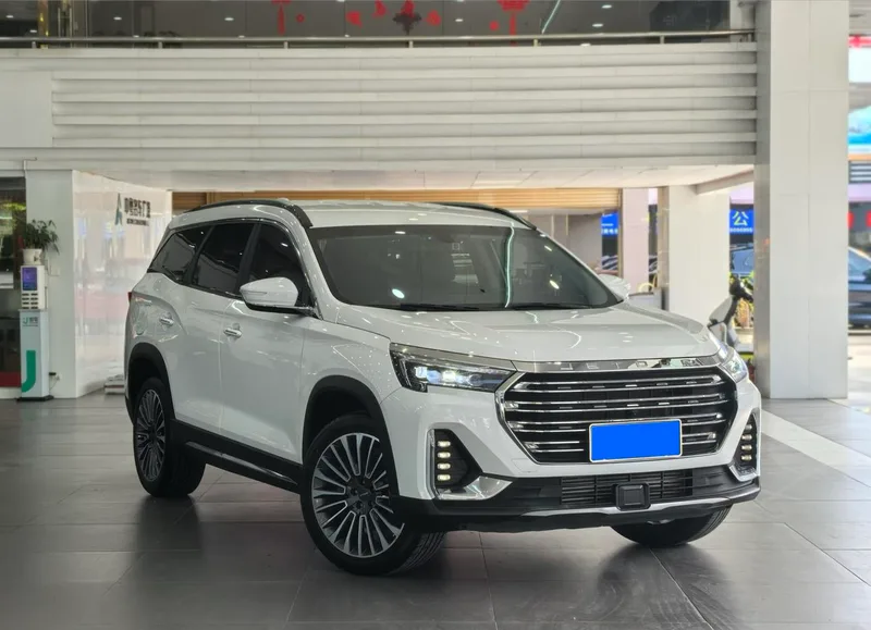 Jetour X90 2022 Zilong 2.0T DCT Huwei Edition 5 seat exterior photo 4 Jetour X90 2022 Zilong 2.0T DCT Huwei Edition 5 seat exterior photo 4
