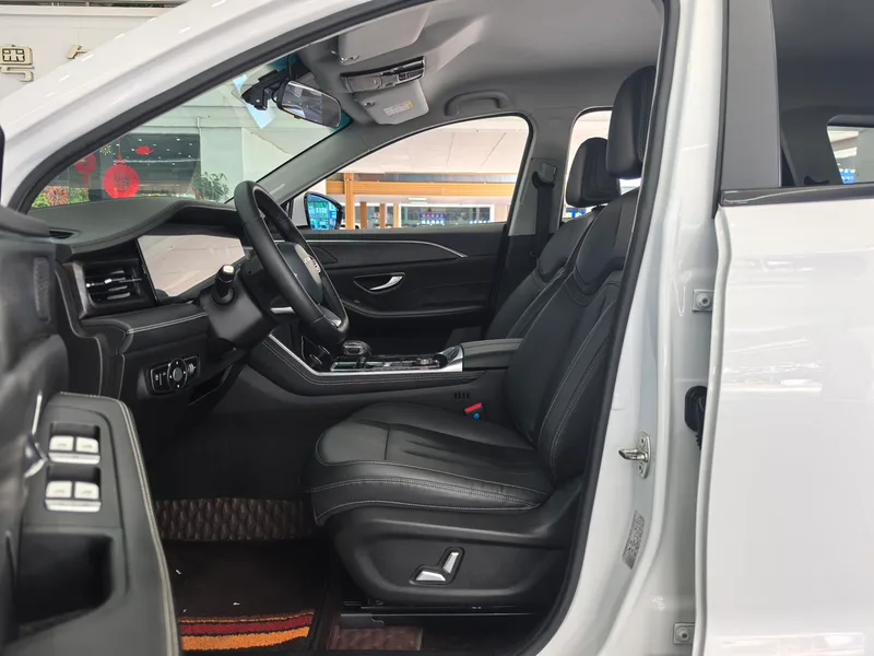 Jetour X90 2022 Zilong 2.0T DCT Huwei Edition 5 seat exterior photo 9 Jetour X90 2022 Zilong 2.0T DCT Huwei Edition 5 seat exterior photo 9
