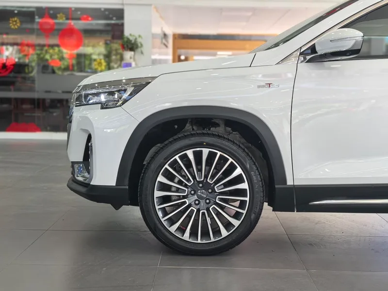 Jetour X90 2022 Zilong 2.0T DCT Huwei Edition 5 seat interior photo 17 Jetour X90 2022 Zilong 2.0T DCT Huwei Edition 5 seat interior photo 17