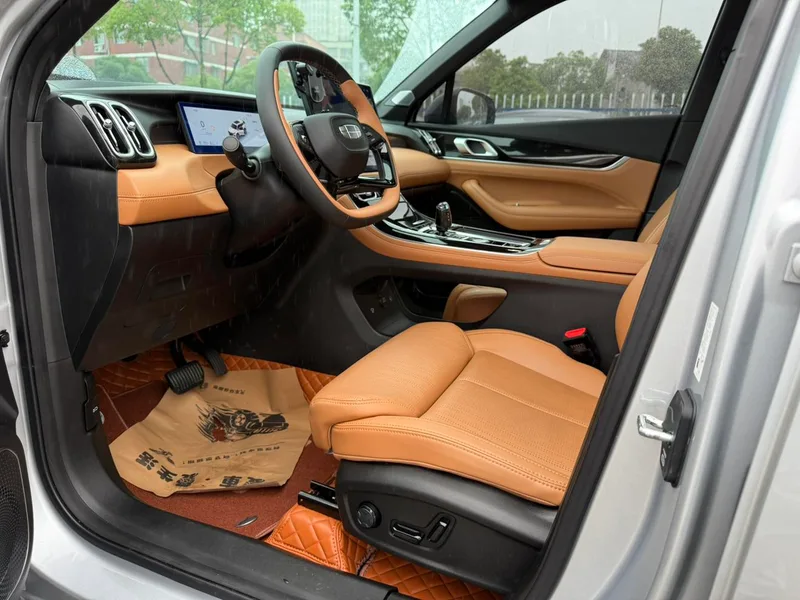 Geely Boyue L 2025 Fourth generation 1.5TD DCT Brocade beauty interior photo 10 Geely Boyue L 2025 Fourth generation 1.5TD DCT Brocade beauty interior photo 10