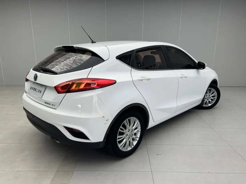 Changan Eado XT 2013 1.6L Tipo genial automático País IV exterior foto 4 Changan Eado XT 2013 1.6L Tipo genial automático País IV exterior foto 4