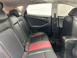Changan Eado XT 2013 1.6L Tipo genial automático País IV interior foto 7 Changan Eado XT 2013 1.6L Tipo genial automático País IV interior foto 7