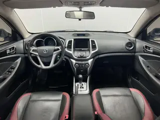 Changan Eado XT 2013 1.6L Tipo genial automático País IV interior foto 9 Changan Eado XT 2013 1.6L Tipo genial automático País IV interior foto 9