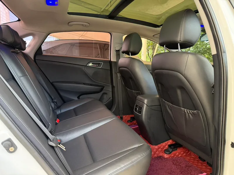 Hyundai Mistra 2016 1.8L automatic intelligent type GLS interior photo 11 Hyundai Mistra 2016 1.8L automatic intelligent type GLS interior photo 11