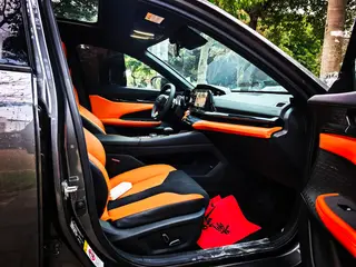Changan UNI-V 2023 1.5T Versión deportiva interior foto 15 Changan UNI-V 2023 1.5T Versión deportiva interior foto 15