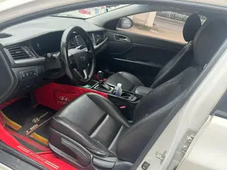 Hyundai Mistra 2017 1.8L Tipo inteligente automático GLS País V exterior foto 4 Hyundai Mistra 2017 1.8L Tipo inteligente automático GLS País V exterior foto 4