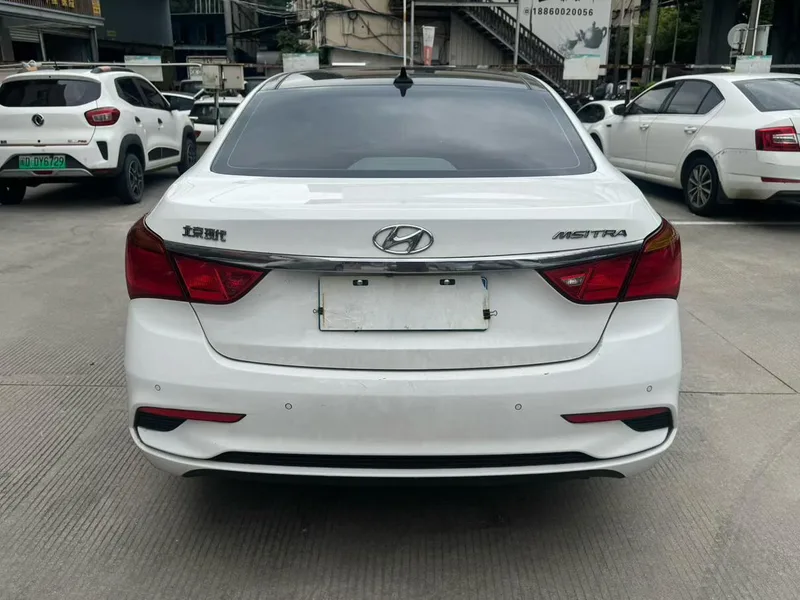 Hyundai Mistra 2017 1.8L Tipo inteligente automático GLS País V interior foto 8 Hyundai Mistra 2017 1.8L Tipo inteligente automático GLS País V interior foto 8