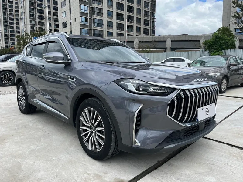 Jetour X70 PLUS 2023 1.6T DCT Fuerte 7 Asiento exterior foto 3 Jetour X70 PLUS 2023 1.6T DCT Fuerte 7 Asiento exterior foto 3