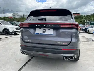 Jetour X70 PLUS 2023 1.6T DCT Fuerte 7 Asiento exterior foto 6 Jetour X70 PLUS 2023 1.6T DCT Fuerte 7 Asiento exterior foto 6