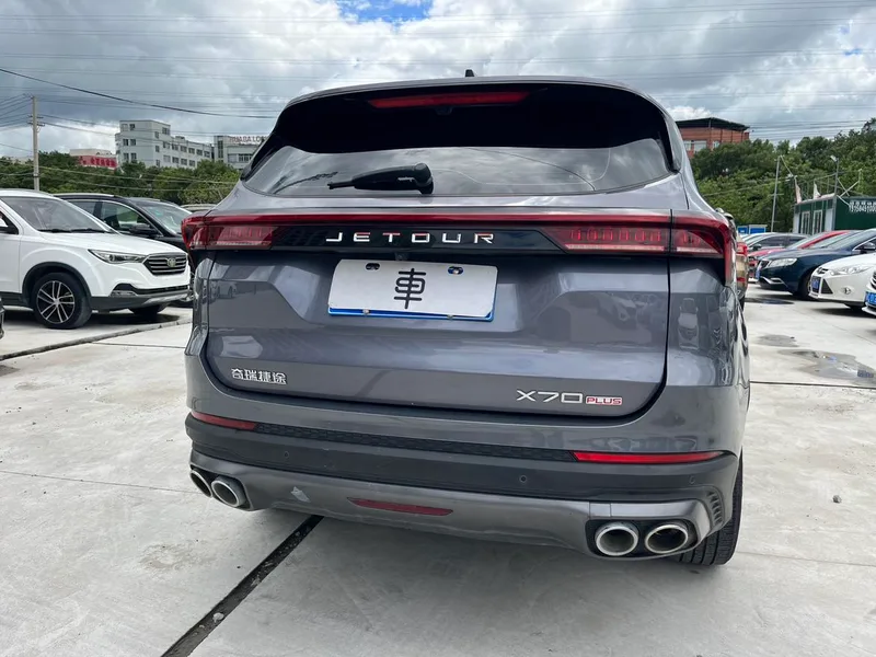 Jetour X70 PLUS 2023 1.6T DCT Fuerte 7 Asiento exterior foto 6 Jetour X70 PLUS 2023 1.6T DCT Fuerte 7 Asiento exterior foto 6