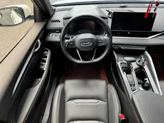 Geely Preface 2023 1.5T Version Fuake intérieur photo 12 Geely Preface 2023 1.5T Version Fuake intérieur photo 12