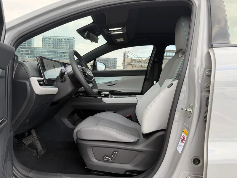 Changan UNI-T 2023 Deuxième génération 1.5T Finition premium intérieur photo 8 Changan UNI-T 2023 Deuxième génération 1.5T Finition premium intérieur photo 8