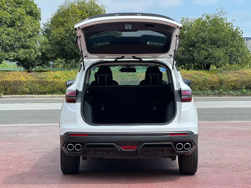 Geely Coolray 2023 Coolray COOL 1.5T DCT Champion Edition exterior photo 8 Geely Coolray 2023 Coolray COOL 1.5T DCT Champion Edition exterior photo 8