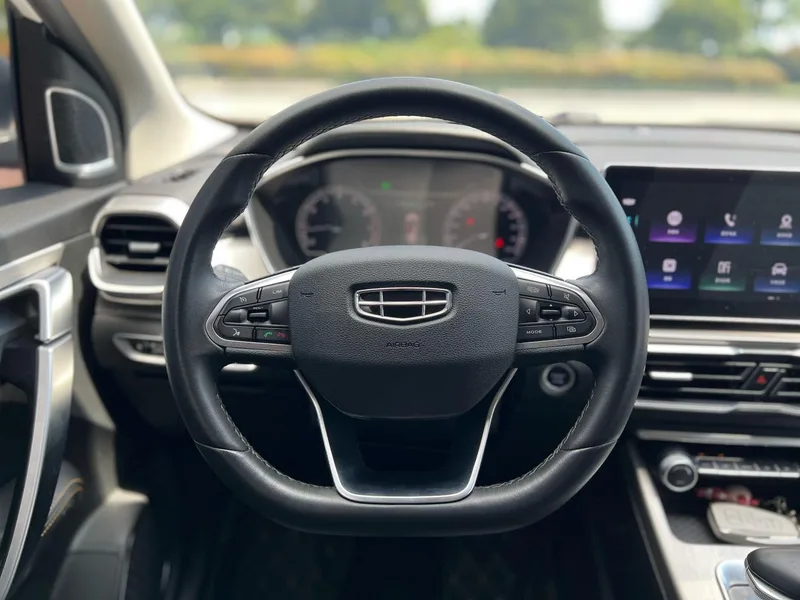 Geely Coolray 2023 Coolray COOL 1.5T DCT Champion Edition interior photo 18 Geely Coolray 2023 Coolray COOL 1.5T DCT Champion Edition interior photo 18
