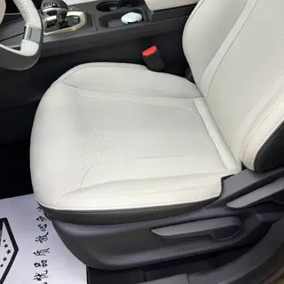 Jetour Dasheng 2023 1.5T DCT Estrellas PRO interior foto 12 Jetour Dasheng 2023 1.5T DCT Estrellas PRO interior foto 12
