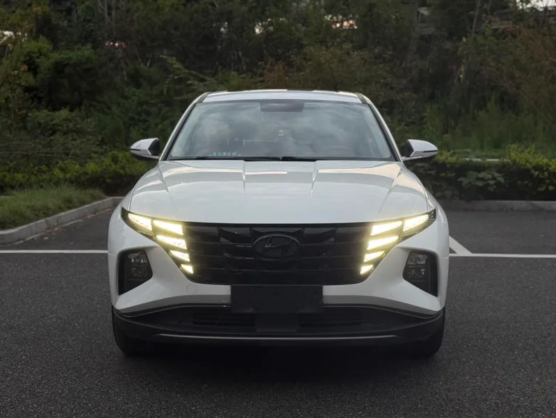 Hyundai Tucson 2021 Tucson L 1.5T GLX Versión Elite de tracción a dos ruedas exterior foto 2 Hyundai Tucson 2021 Tucson L 1.5T GLX Versión Elite de tracción a dos ruedas exterior foto 2