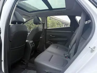 Hyundai Tucson 2021 Tucson L 1.5T GLX Versión Elite de tracción a dos ruedas interior foto 6 Hyundai Tucson 2021 Tucson L 1.5T GLX Versión Elite de tracción a dos ruedas interior foto 6