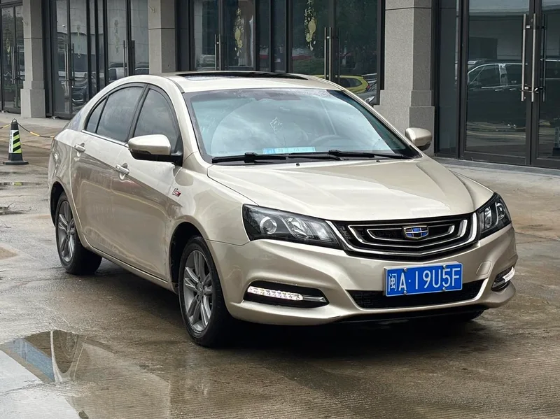 Geely Emgrand 2017 Sanxiang Million 1.5L CVT Up version exterior photo 3 Geely Emgrand 2017 Sanxiang Million 1.5L CVT Up version exterior photo 3