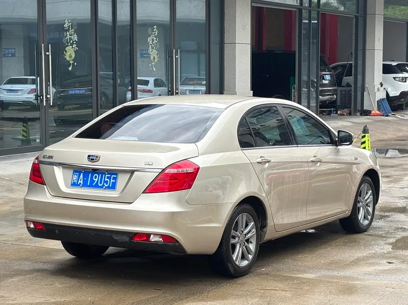 Geely Emgrand 2017 Sanxiang Million 1.5L CVT Up version interior photo 7 Geely Emgrand 2017 Sanxiang Million 1.5L CVT Up version interior photo 7
